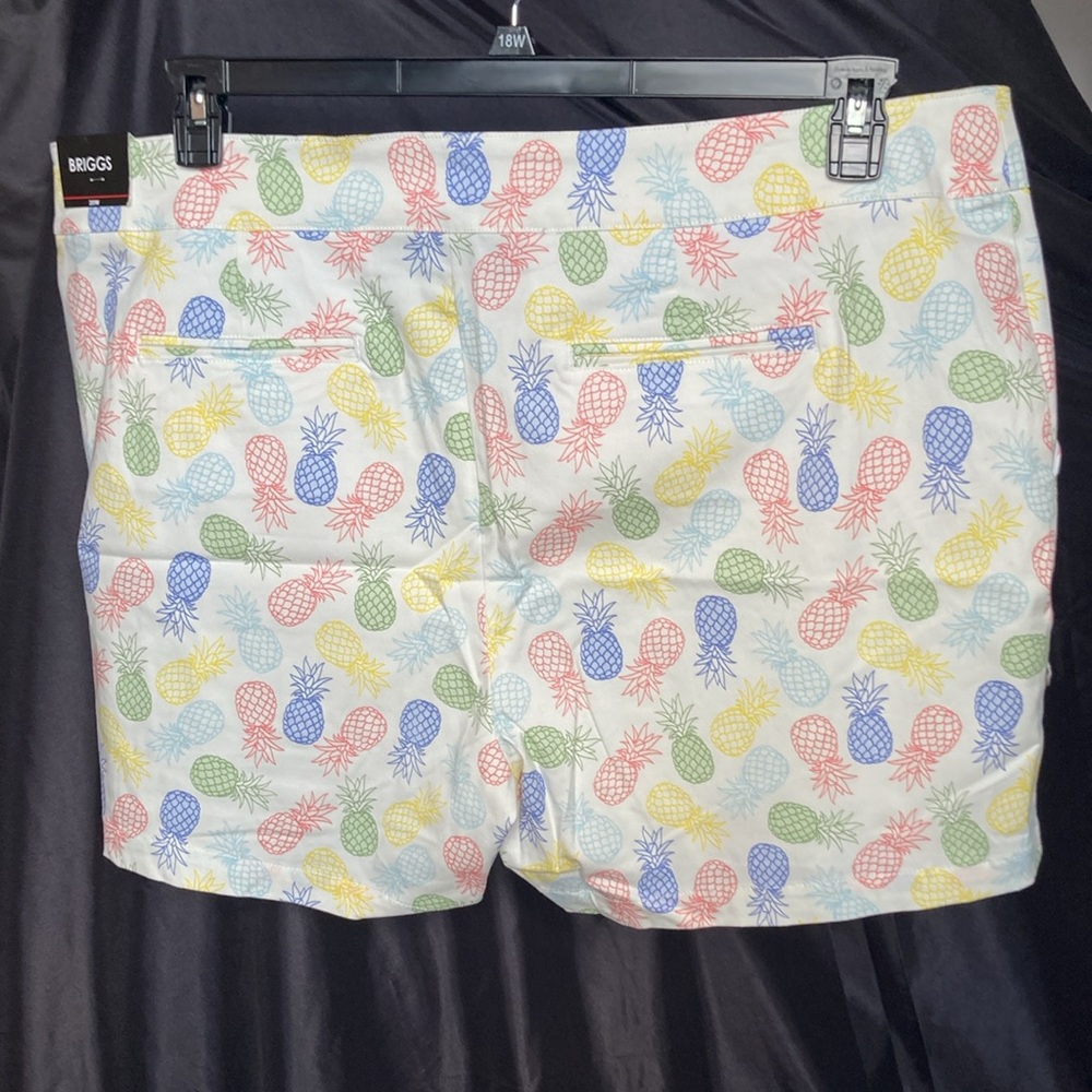 Briggs pineapple print multi colored print pattern white short casual 20W - Picture 12 of 17